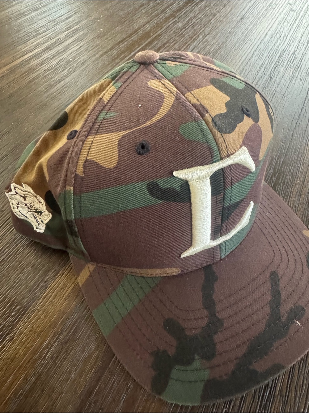 Darc Sport Camo new era SnapBack  with Embroidery wolves